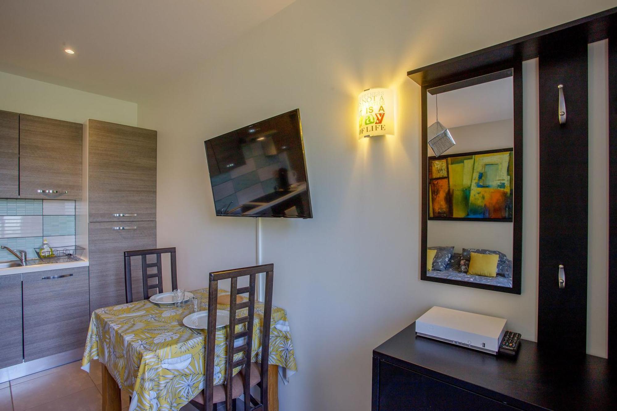 Le Nivolet - Studio Vue Montagne Chambéry Eksteriør bilde